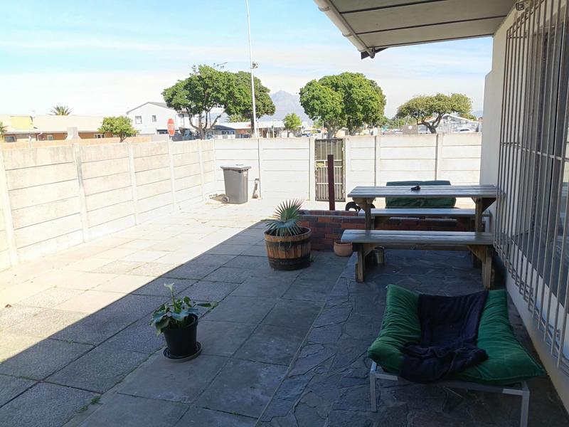 3 Bedroom Property for Sale in Townsend Estate Western Cape
